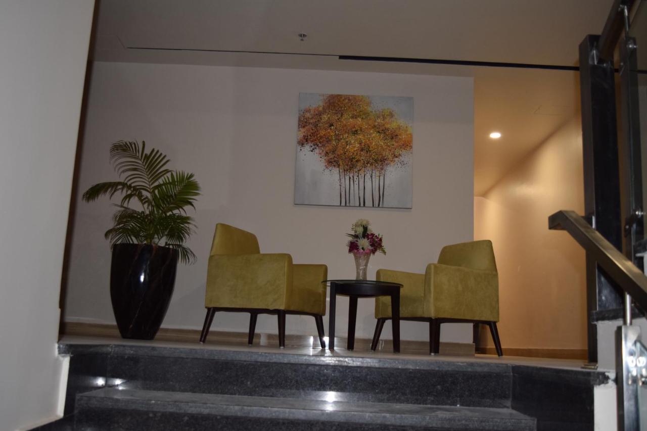 The Forest Hill Hotel Haridwār Exteriör bild